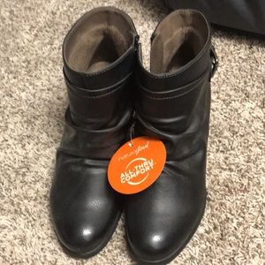 Natural Soul black Boots. NEW!  Size 7 W